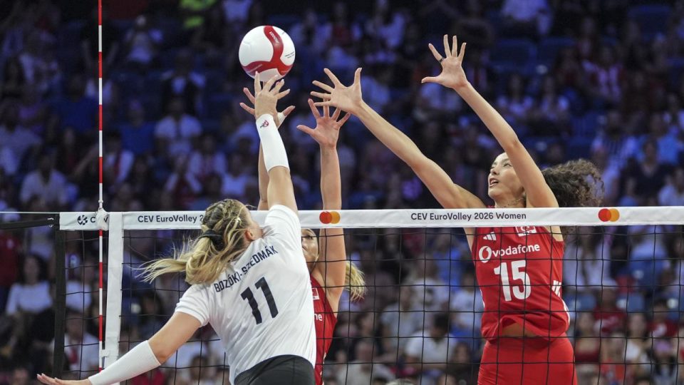Filenin Sultanları Macaristan’ı 3-0 yendi